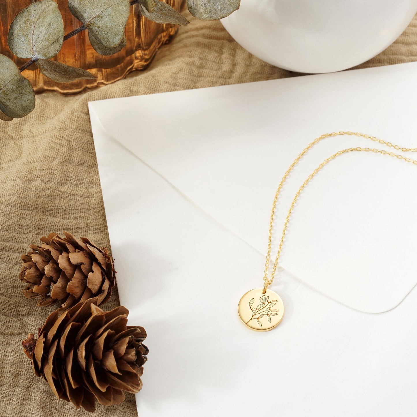 Mistletoe Circle Necklace