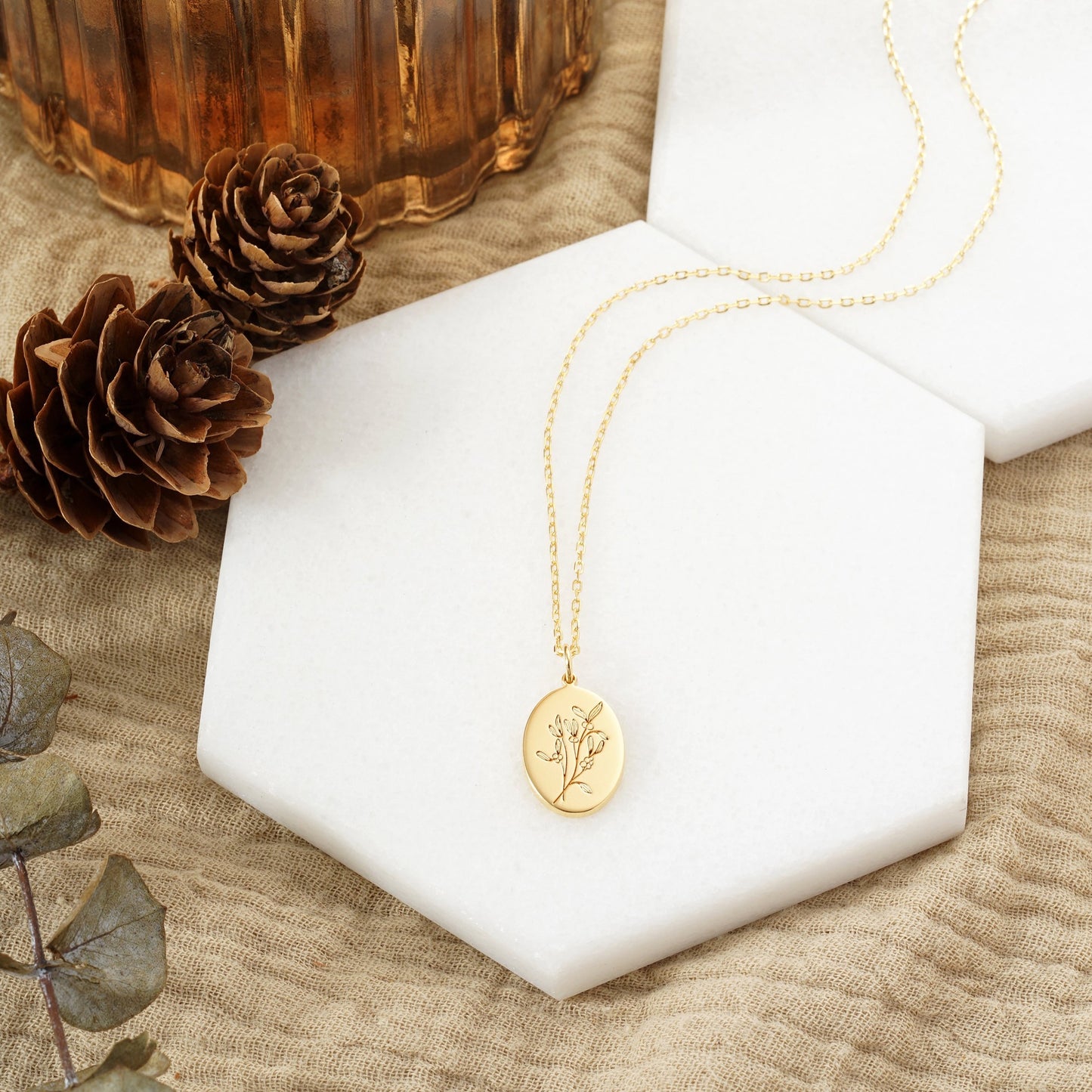 Mistletoe Oval Necklace