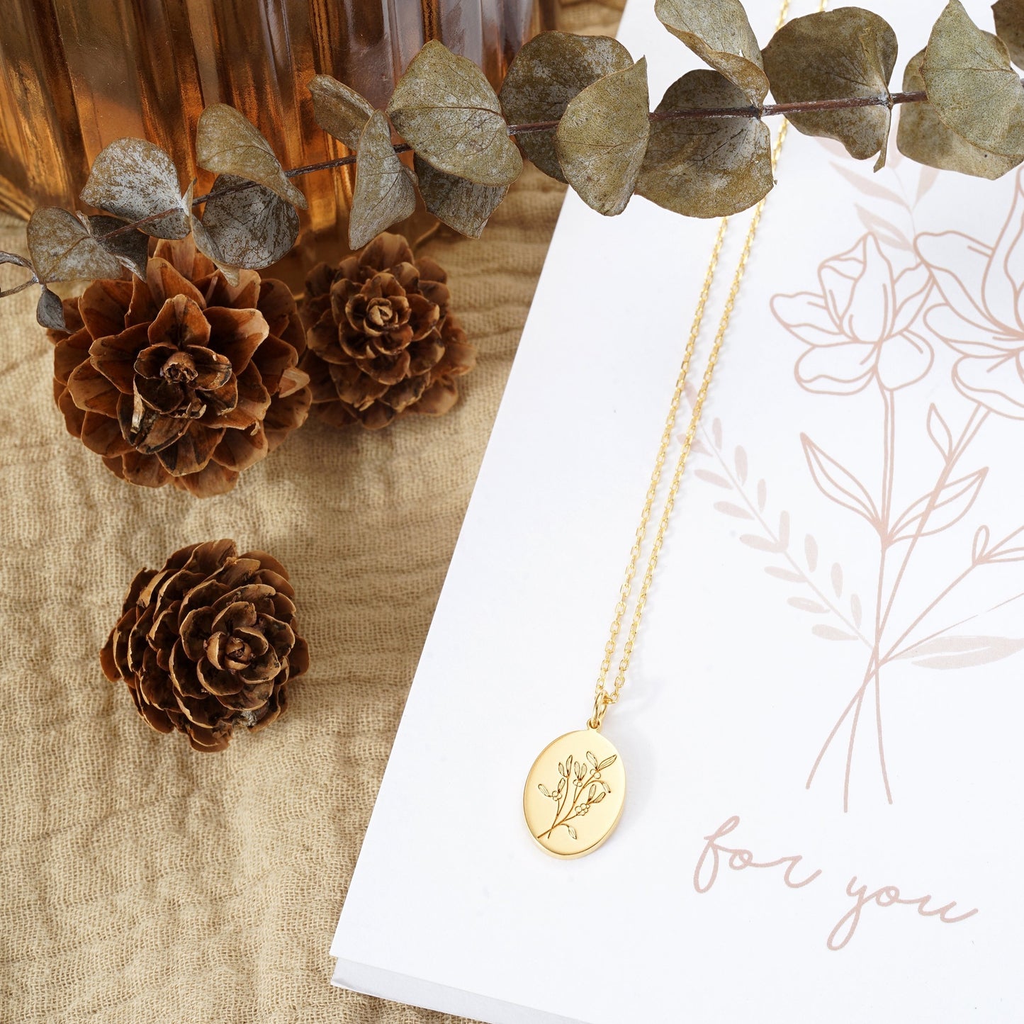 Mistletoe Oval Necklace