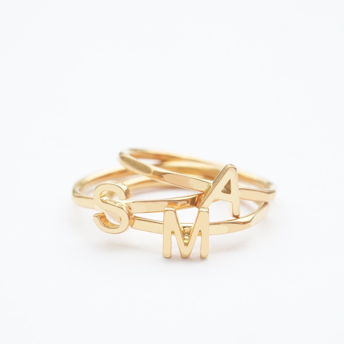 THENAME letter M light rose ring in gold plating